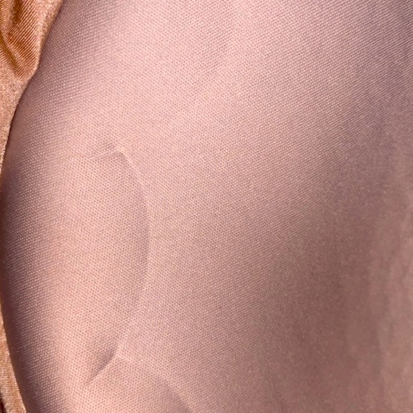 Lounge wear - Picture 1 of 3